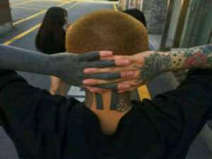 爱一个人或者要慷慨.