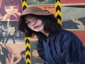 我已经不是小孩子了一根棒棒糖哄不了我最...