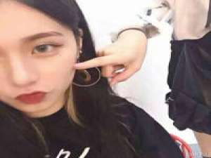 和我在一起 寂寞涣散着我们的幸福