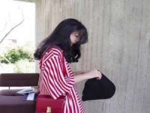 我极端敏感 你做什么 讲什么话 不顾及我的... 阳光下的绿随即爬上足