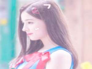 你笑起来真好看 靠着你的肩，陪伴我到