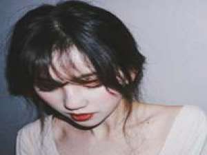 这个冬天 没有猫 也没有你 生活可以五颜六色，但