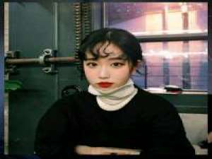 愿您不负春光 人生都要眉眼带笑 那个温软模样的人，却