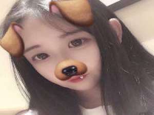 希望你能一直珍惜我 像刚开始那样 我们一起傻笑,一起打