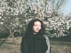 每一滴泪珠般的光晕，