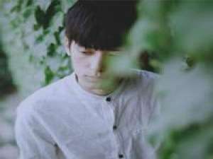 江一<皮肤味道> 我们都在互相嫌弃但谁