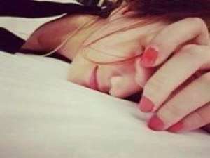 都是我很喜欢的头像 我笑出了茫然，却哭不