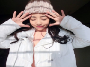 就是个网络 哟哟哟切克闹虚情假意