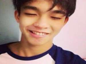 我也曾经憧憬过但是后来没结果 Wet eye di