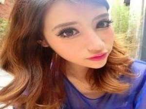 他依旧是我的软肋 却不再是我的盔甲 我也想被你喜欢哪怕一