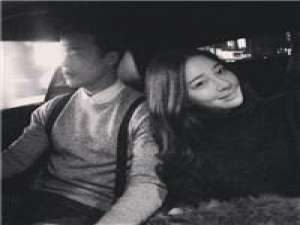 情侣头像 漫画少女 忘不了旧爱又哄得住新