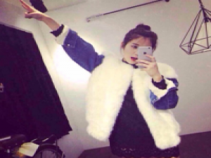 以什么方式 再去拥抱你 总不能流血就喊疼怕黑