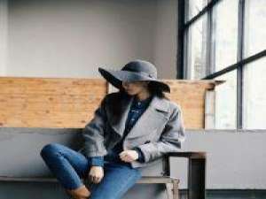 九月少年蓝 露水往赴之处，倾尽全