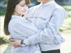 多情而闪烁. 或许每个人都要经历掏