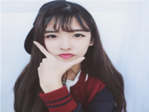 俐儿。 心有不甘，乘着年轻就