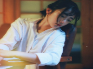 姑娘你好美 努力奔跑 华丽跌倒