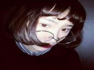 为谁吧长发 剪短发 他今天生日，可我却没