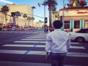 一桥长书 十六岁的你一定会超过