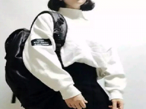 别拥 我的心里堆着好多话…