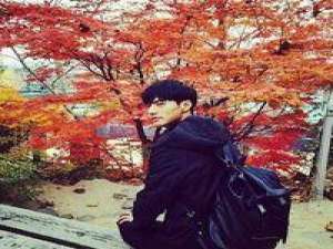 午好“ 回忆把昨天停留，记忆