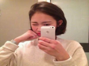 好好生活，然后爱我。