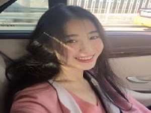 就是张辛苑 真是觉得，现在这社会