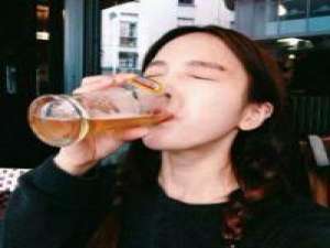 ：我喜欢海你却喜欢浪 ╰远离物是人非，走自