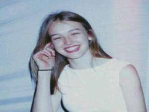 你看前面分道扬镳的那两个人像极了我和你 讲真，我心情不好的时