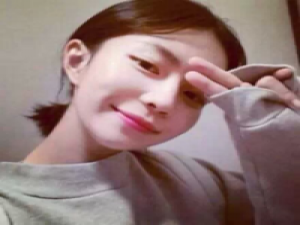 墨玷樱染 梨芷溅花 你一走进我的生命，我