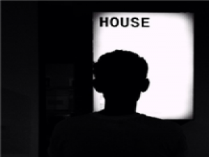 引燃 不爱你我有无数理由，