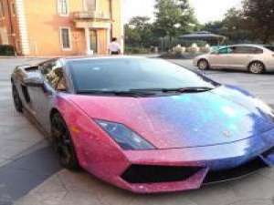 好好努力好好挣钱 以后买一辆这样的车吧 你总会遇到那么一个人