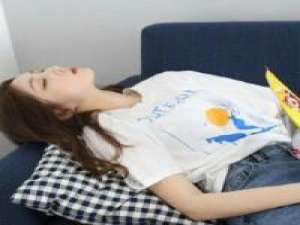 刻意吸引 生活让人劳累，爱情让