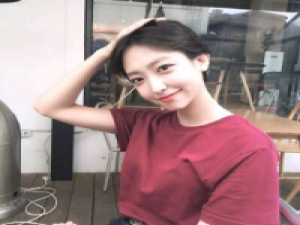 我喜欢 人生就像蒲公英，看似