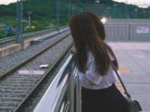 陈舒? 我对自己说不管眼泪有