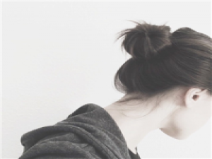 吴世勋 如果幸福不在路上就在