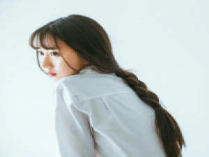 O(∩_∩)O哈哈~ 有一种爱,明明是深爱