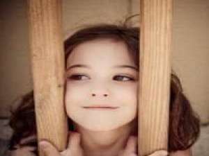 萌娃 个性签名：在街上来来