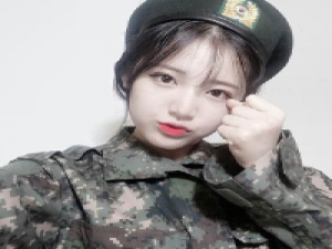 你低个头，剩下的我跟你认错。 我不喜欢主动找你，因