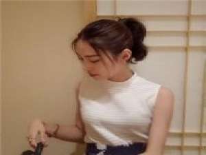 像个哑巴 我也在独自穿越黑暗