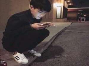 简约男头。 我那么努力,站在最耀