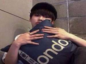 听说你在那里. 我明白，你的肩膀除了