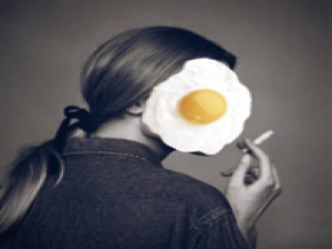 囚禁我的，是一个人的