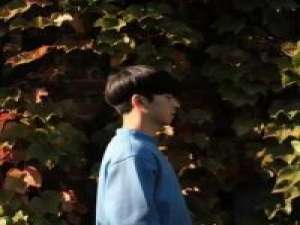 错过了他，你还有我。 生活就是这样，由不得