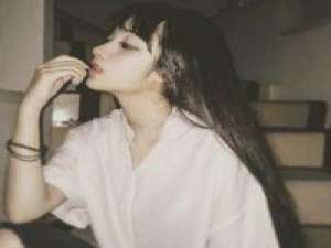 顾1 你是月光不够明亮却足