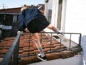 我让清风捎去问候 你都不拿真心待人 何