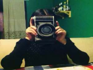 有些事只能跟你共享 只是网络而已或许我早