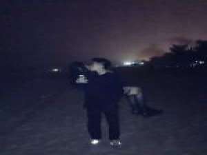 在我的世界里，做我的英雄。 这城市车水马龙你像个