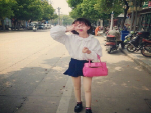 晶炫逗看你喜欢谁 Not brrete