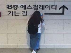 脏话病友还真不差. 我愿意躺在你怀里成猫