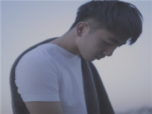 封刀不再战 有人说伤痛是成长的代